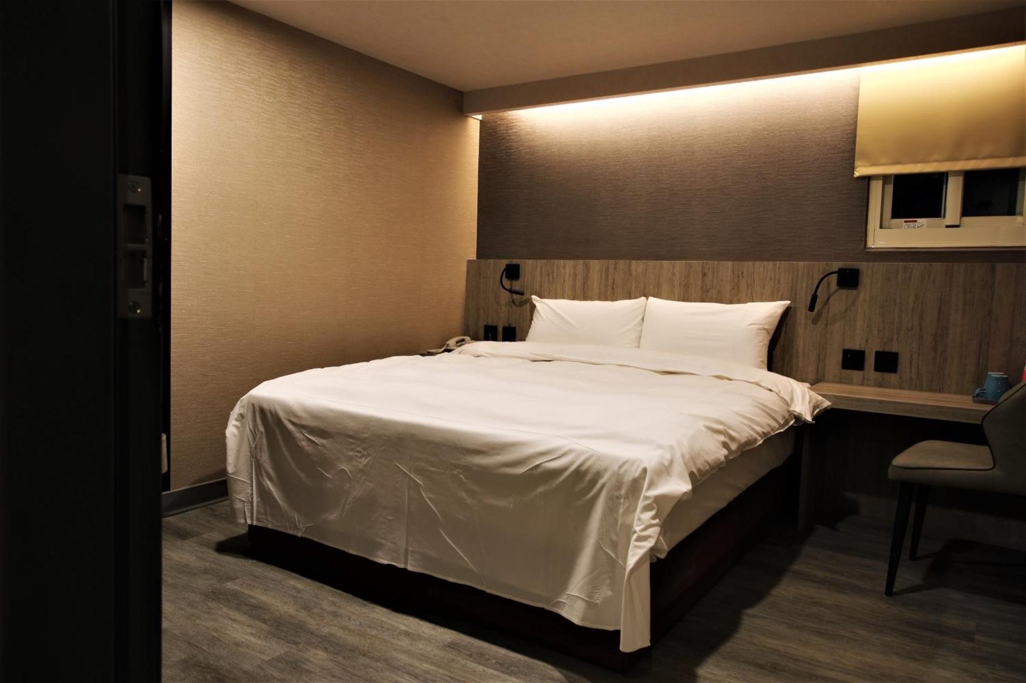 Golden Home Hotel Taipei Dış mekan fotoğraf