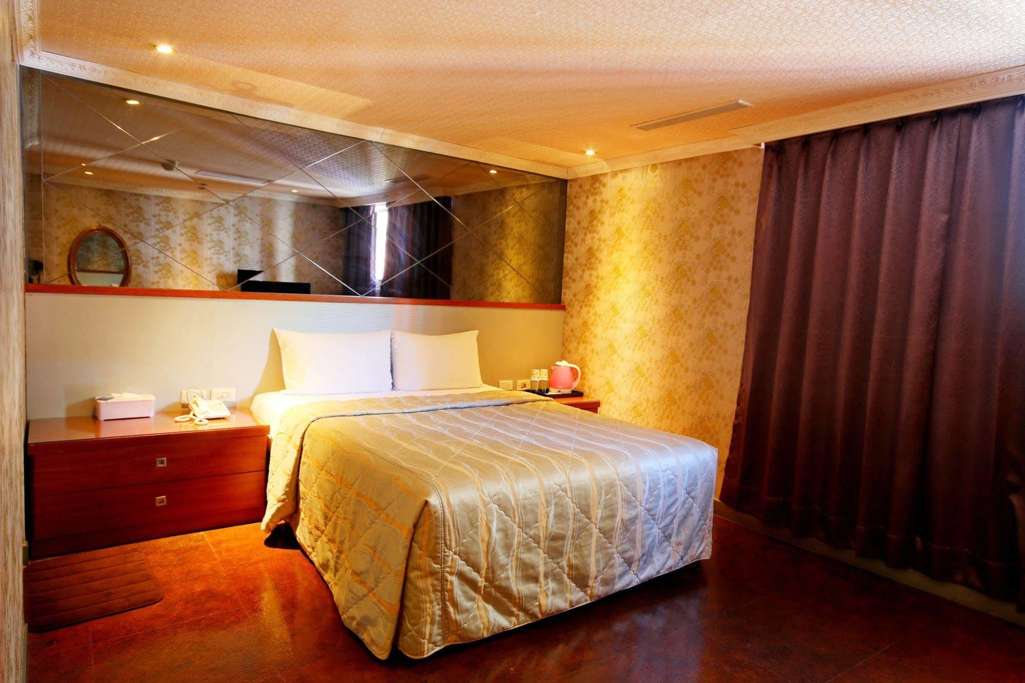 Golden Home Hotel Taipei Dış mekan fotoğraf